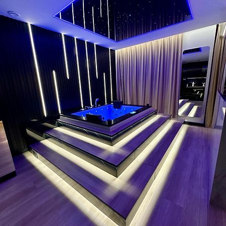 Masarska 6 Vip Apartamenty Jacuzzi 크라쿠프 외부 사진