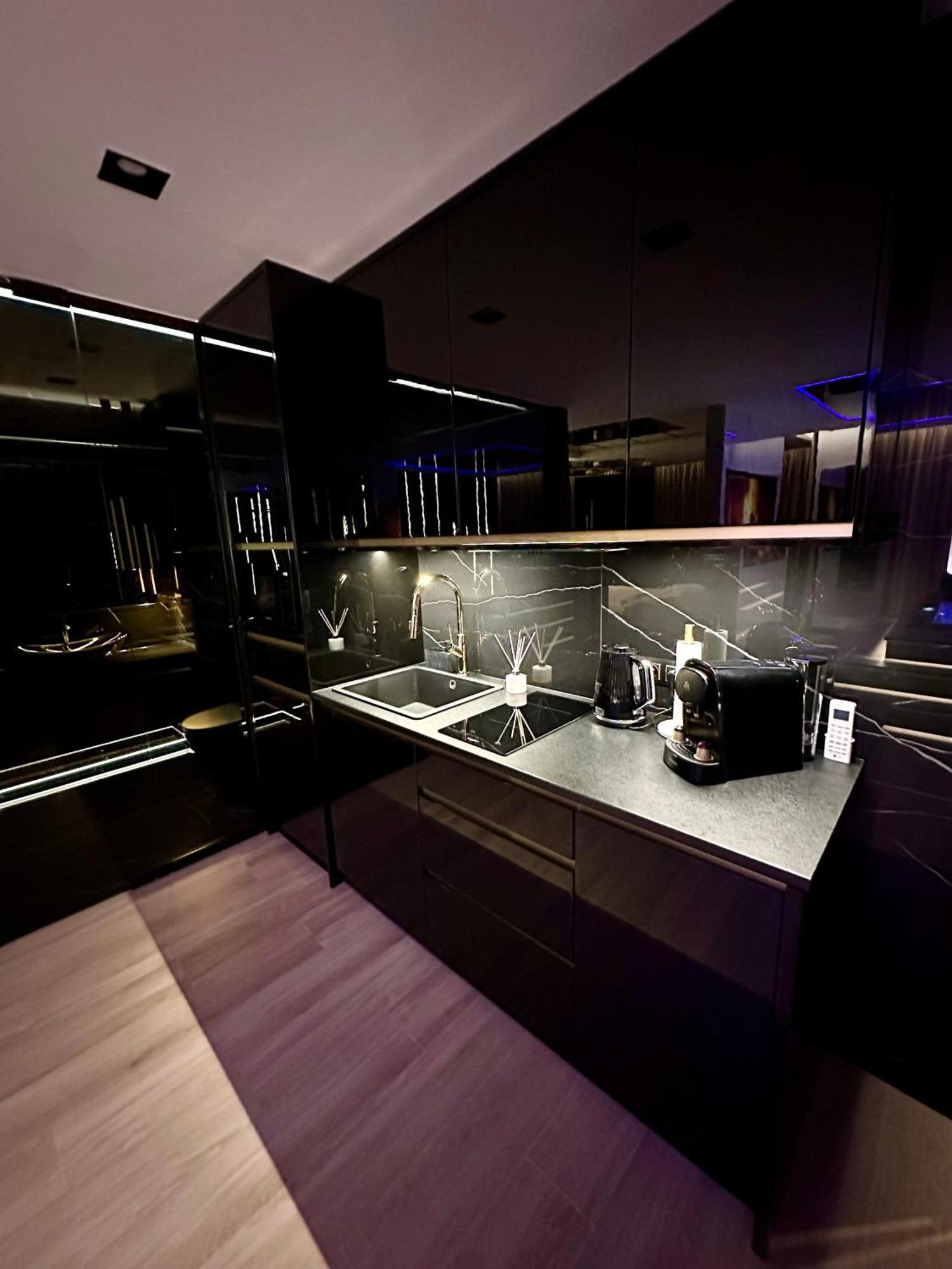 Masarska 6 Vip Apartamenty Jacuzzi 크라쿠프 외부 사진