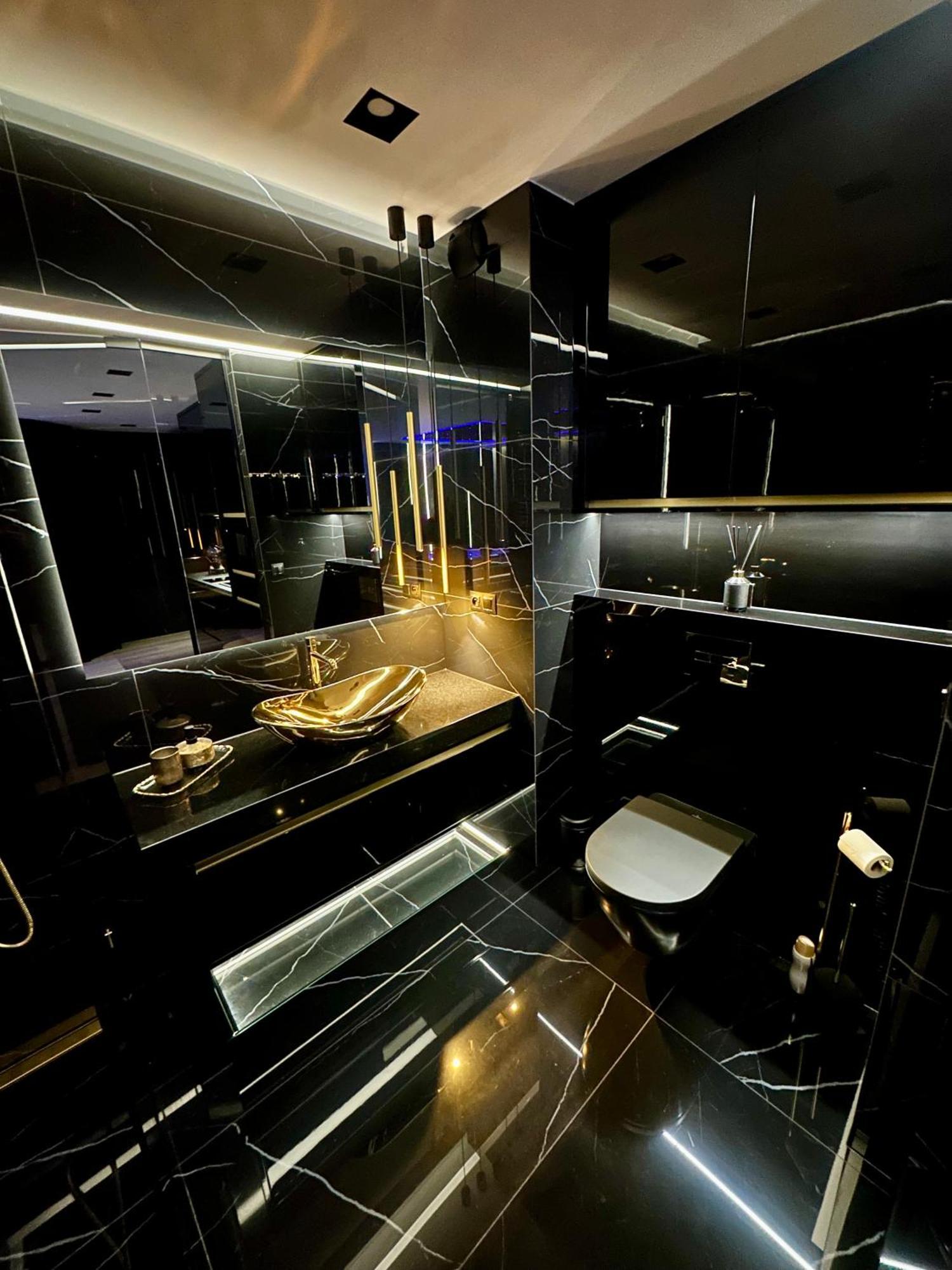Masarska 6 Vip Apartamenty Jacuzzi 크라쿠프 외부 사진