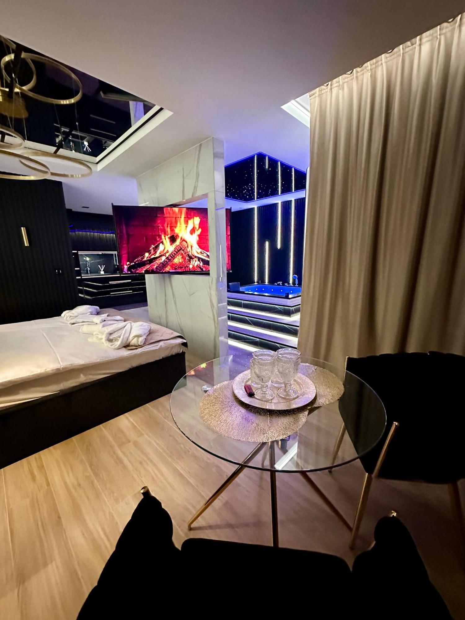 Masarska 6 Vip Apartamenty Jacuzzi 크라쿠프 외부 사진