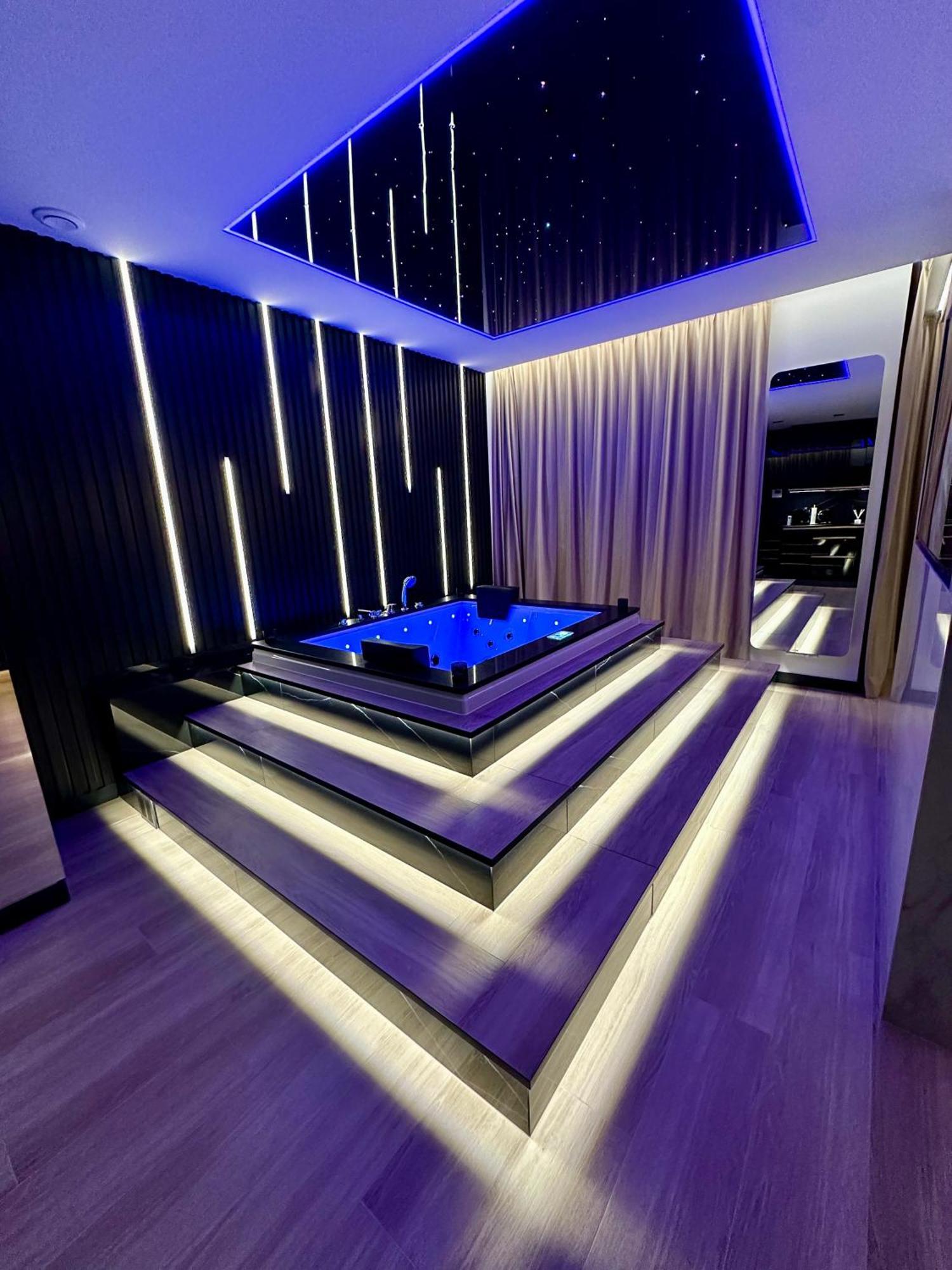 Masarska 6 Vip Apartamenty Jacuzzi 크라쿠프 외부 사진